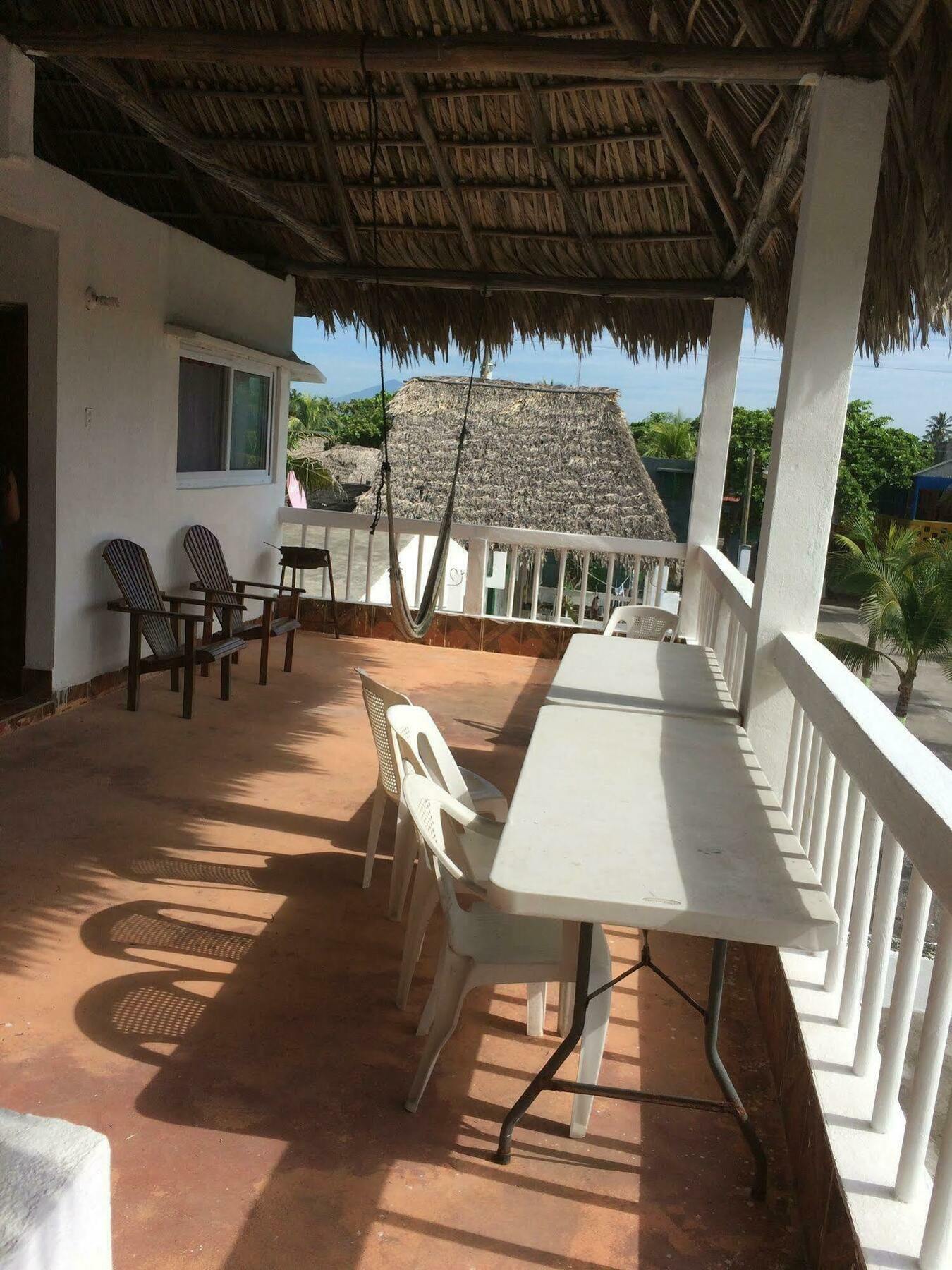 מונטריסיו Tortugas Place Hotel Y Bungalos מראה חיצוני תמונה